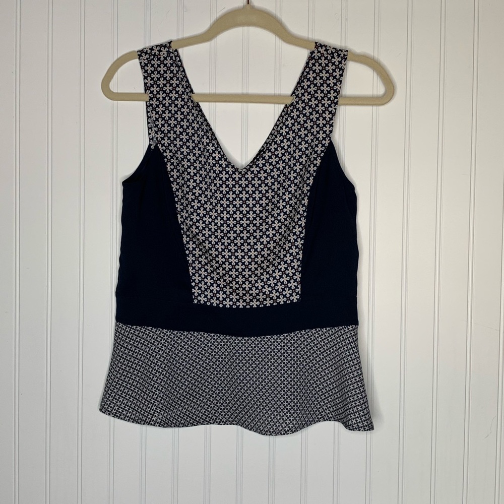 Ann Taylor geometric floral sleeveless blouse 4